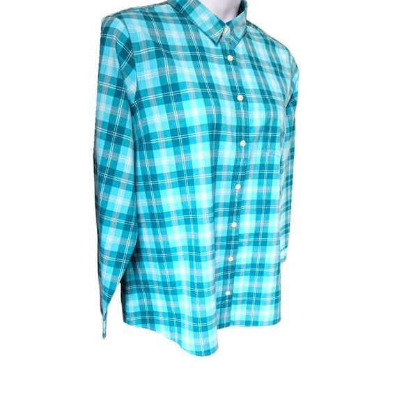 L. L. BEAN Women's Pretty Plaid Long Sleeve Button-Up Shirt. Size XL - Picture 10 of 14